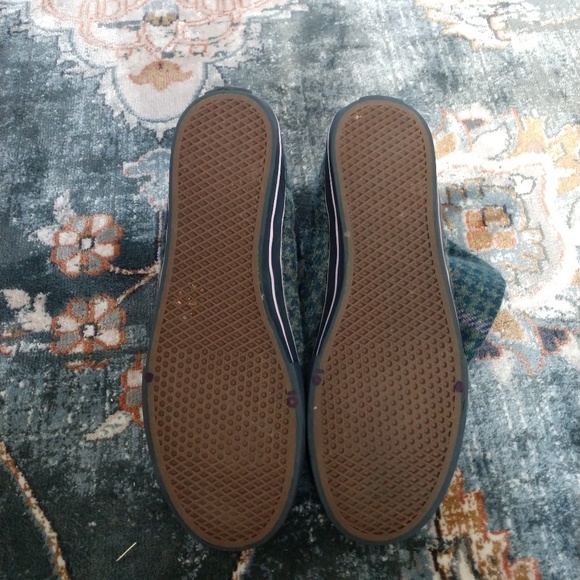 Vans Boylston Women Green Textile Ankle Sneakers - Picture 2 of 7